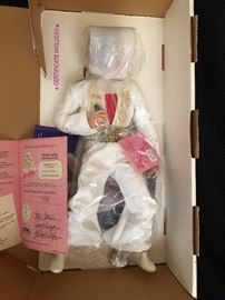 Vintage 21" ELVIS PRESLEY `84 World Doll - Super Gold.  Doll is in excellent condition.  Box is in great shape.  Complete with all certifications.