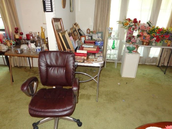 Picture Frames, Nice Leather Office Chair