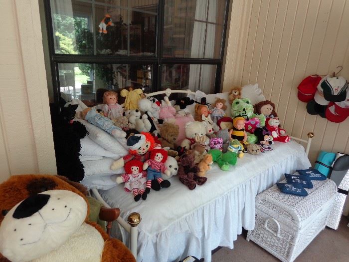 Day Bed, Stuffed Animals