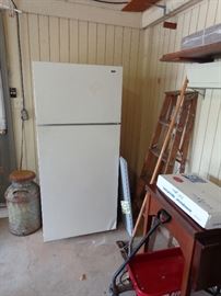 Hotpoint Refrigerator 