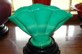 Mongolian Green Fan Vase in Slag Glass Early Fenton