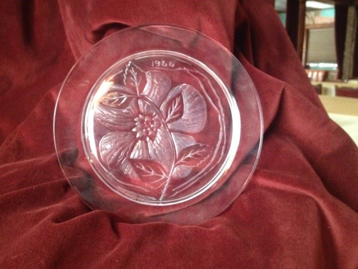 1966 Lalique Crystal Floral Plate