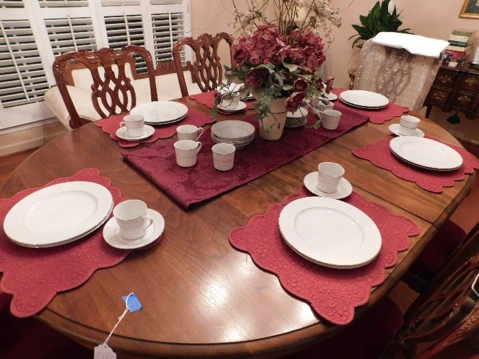 40  pc. china "Satin Song" by Kristina Collection, there are 12 plates, cups, saucers & 4 bowls
