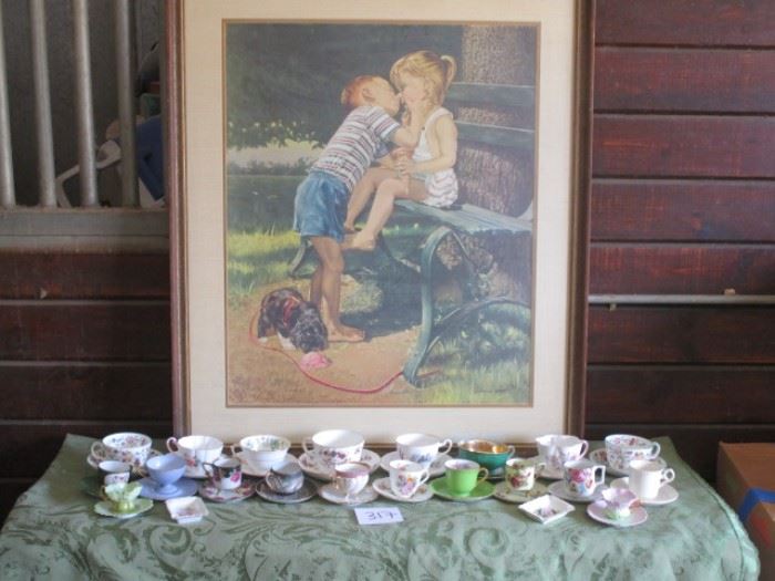 Amazing set of bone china tea cups and saucers with a vintage picture