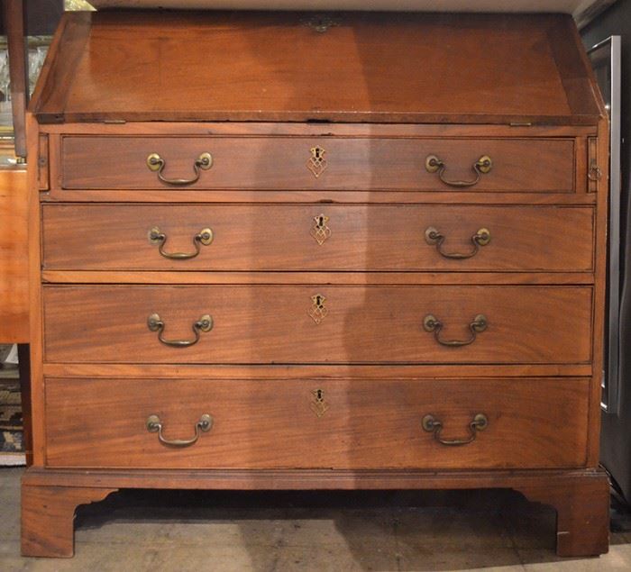 Slant Front Mahogany Desk with Four Drawers and Bracket Feet