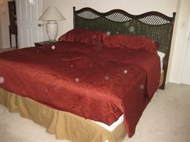 King size bed set