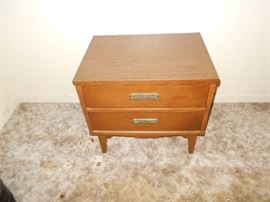 Vintage 2 drawer night stand
