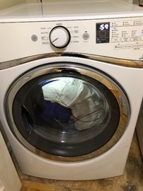 Whirlpool dryer, touch screen,  digital with auto lock and steam options
