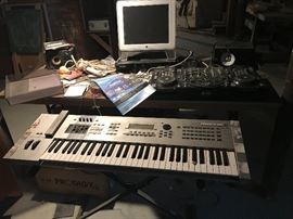 Vintage Yamaha Motif 6 synthesizer 