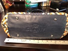 Sharif purse