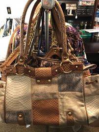 Sharif handbag