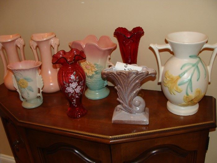 Vintage HULL pottery, Water Lilly pattern 8 ½ in, Open Rose pattern (138 6 ¼ in)
Redwing pottery vase, pr. McCoy vases
Carnival  glass vase, Fenton vase
Gonder  Pottery E5 “Flat Horn” pattern
