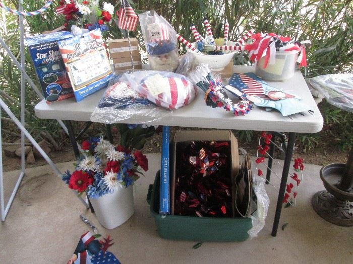 July 4th is represented, too!!! Come and get it before we're sold out!