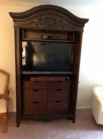 Bedroom armoire with space for a flatscreen TV $250