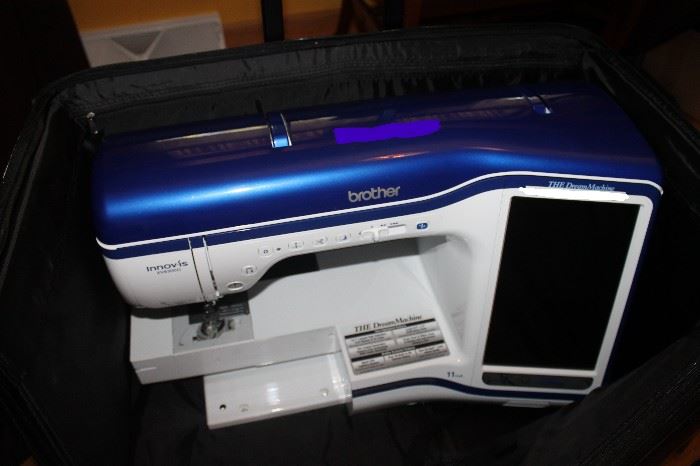 Gently used Brother innov-isxv8500d Dream Machine embroidery machine w/ travel case, additional software also for sale
