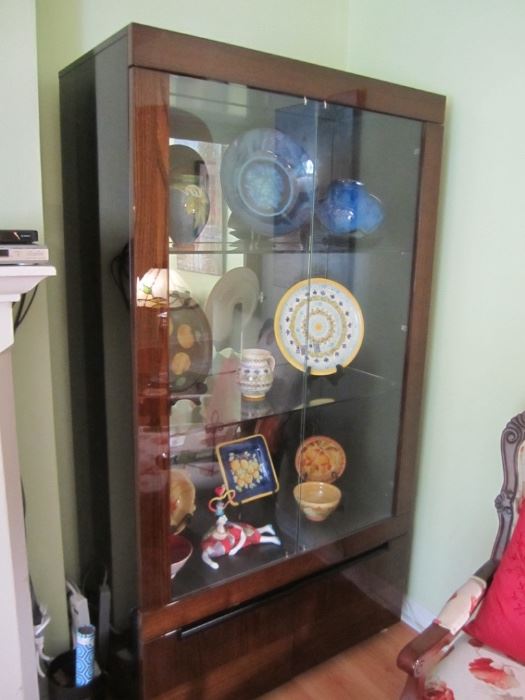 PR OF VERY NICE CURIO CABINETS  ITEMS IN CASE NOT FOR SALE