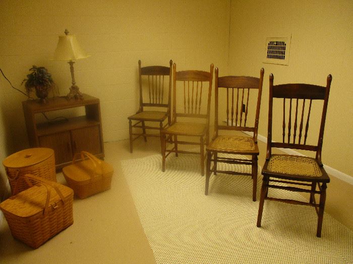 Set 4 chairs. Longanberger baskets