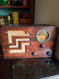 Art Deco radio