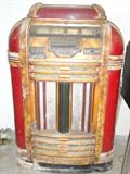 Vintage Seeburg Symphonola Classic Model Juke Box... Needs some TLC.