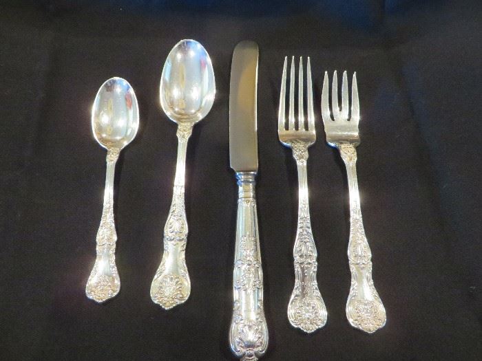 KING GEORGE STERLING SILVER FLATWARE  12 COMPLETE 5PCS PLACE SETTINGS