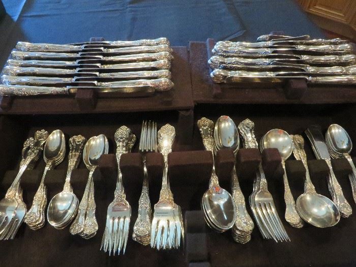 KING GEORGE STERLING SILVER FLATWARE    12 FULL PLACE SETTINGS OF 5, PLUS ADDIONAL PCS FOR TOTAL OF 126