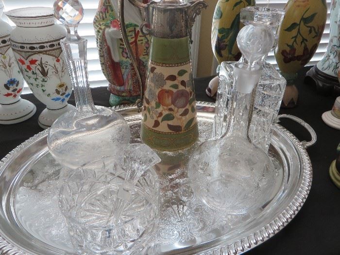 VICTORIAN DECANTER
CUT GLASS CRYSTAL DECANTER
