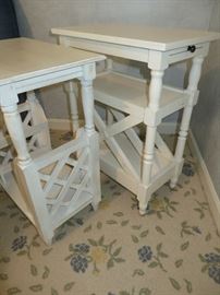 WHITE SIDE TABLES