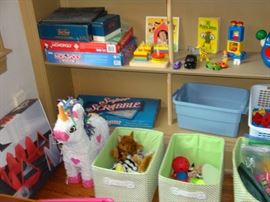 Childrens toys & games