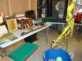 Slide viewer and carousel