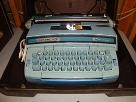 Coronet Elec typewritter