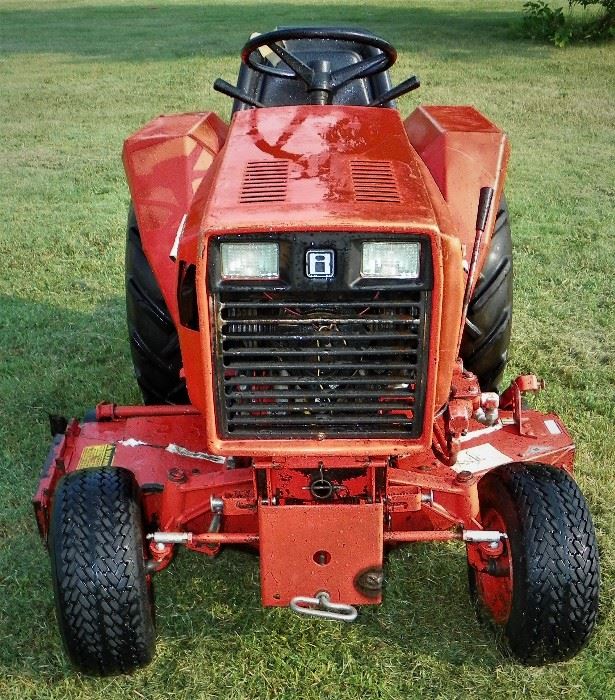 Ingersoll 4016 Tractor