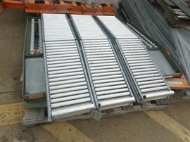 Pallet rack roller shelves & 2 cross beams