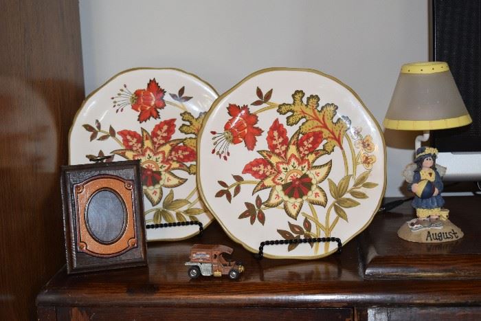 Decorative plates, home decor