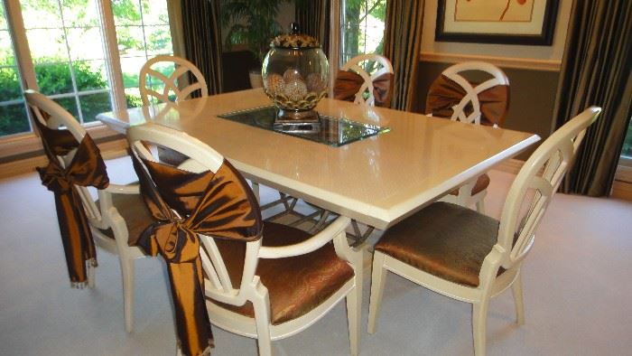 Century Table with 6 chairs 