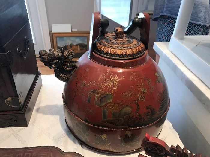 AND QING DYNASTY KETTLE- CARVED DRAGON 