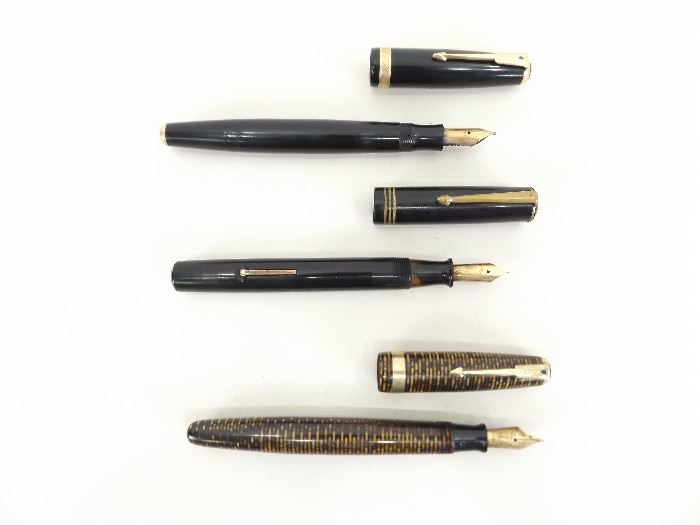 2 Vintage Parker Vacumatic, and 1 Vintage Swan Fountain Pen
