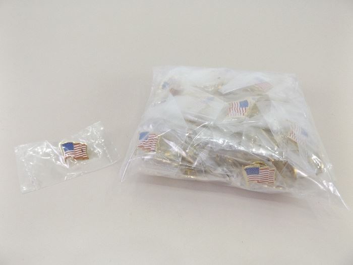 100 NEW US Flag Lapel Pins
