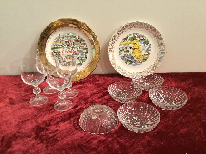 Wine Glasses, State Plates, & Dessert Bowls https://ctbids.com/#!/description/share/27275