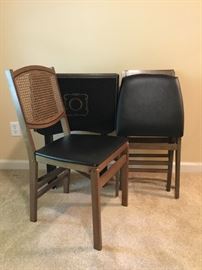 3 Wood TV Tray Tables & 3 Wood Folding Chairs              https://ctbids.com/#!/description/share/27687
