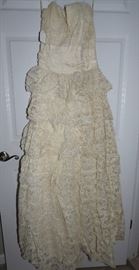 Vintage lace strapless prom dress