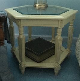 Octagon Glass Top