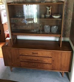 Lane Hutch with Detailing