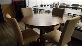 Nice compact dinette set