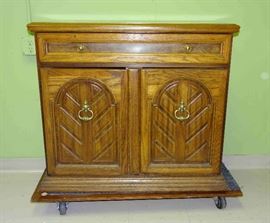 Small Cabinet / Server