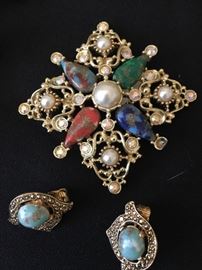 Sarah Coventry (earrings match other set)