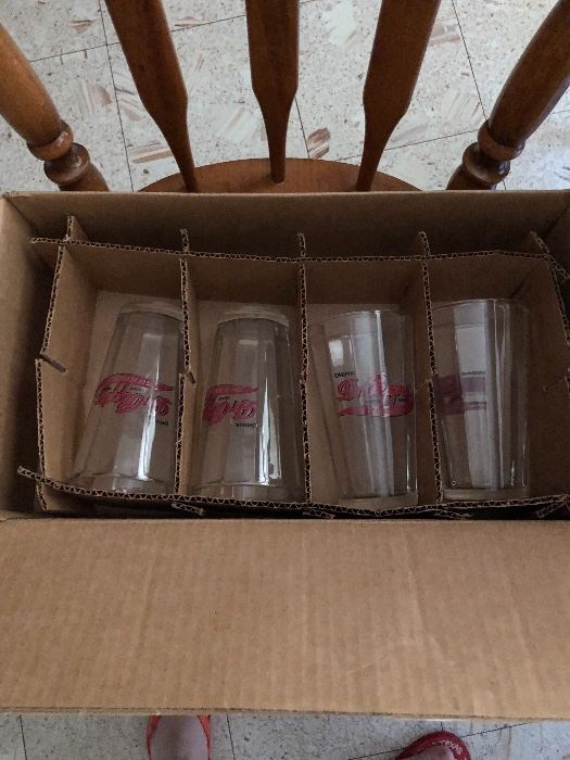 Set of 4 Dr. Pepper glasses, mint condition, never been used.