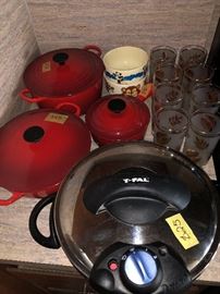 Tfal pressure cooker, no manual. 3 different size Le Creuset pots in wonderful condition. Set of 8 vintage frosted golden leaves glasses. There’s no gold worn off the leaves, but some around the top edge.