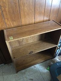Short bookcase 