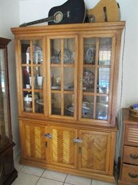 CHINA CABINET, GUITARS