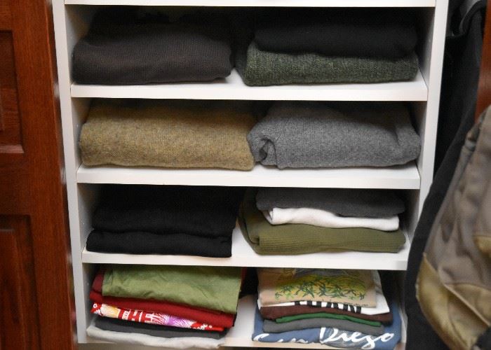 Men's Clothing (Sweaters & Tees)